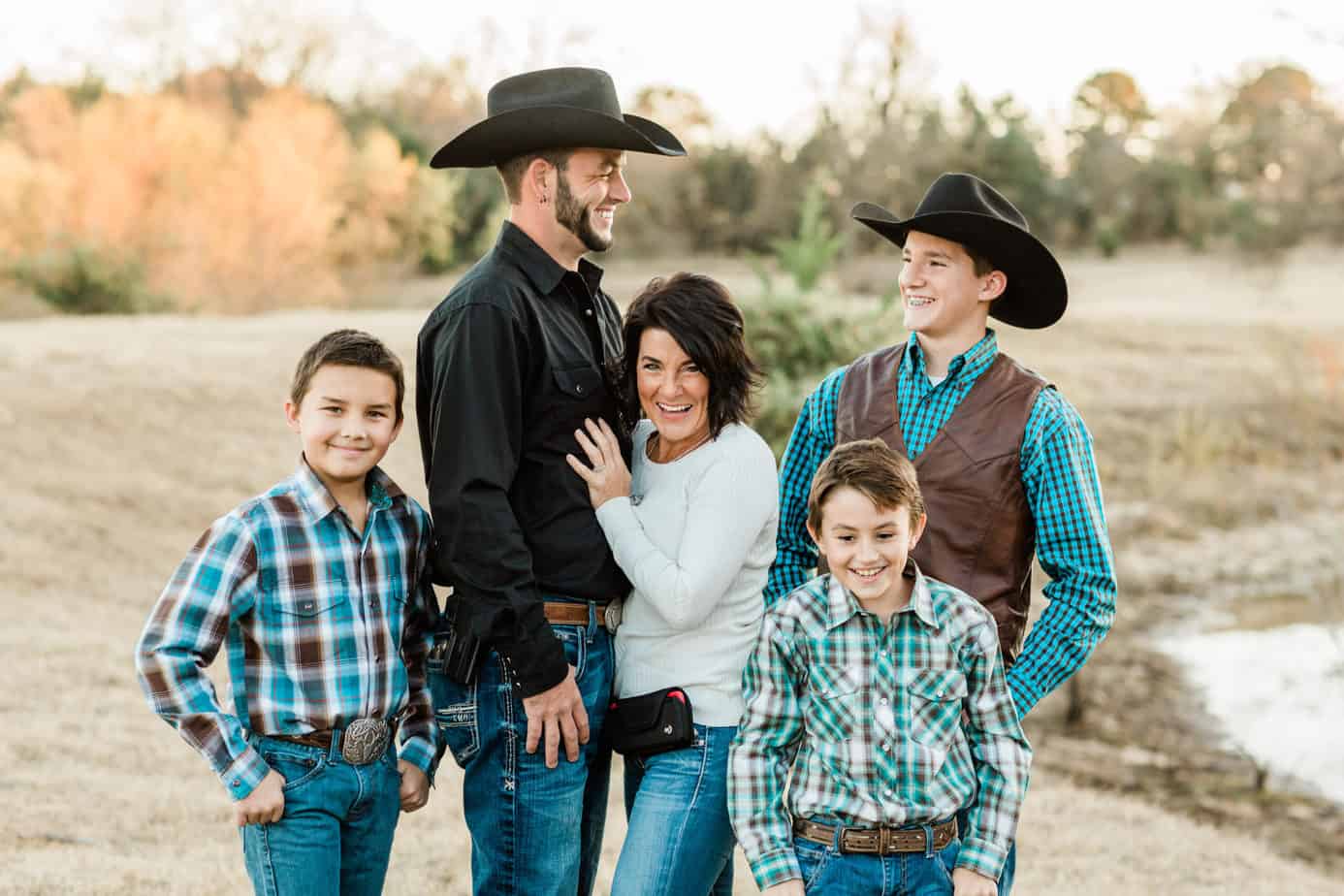 farm family, two oaks farmstead, alife on the farm, two oaks farm talk